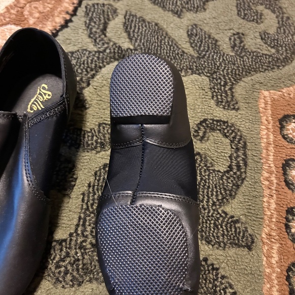 Dance shoes - Picture 3 of 3